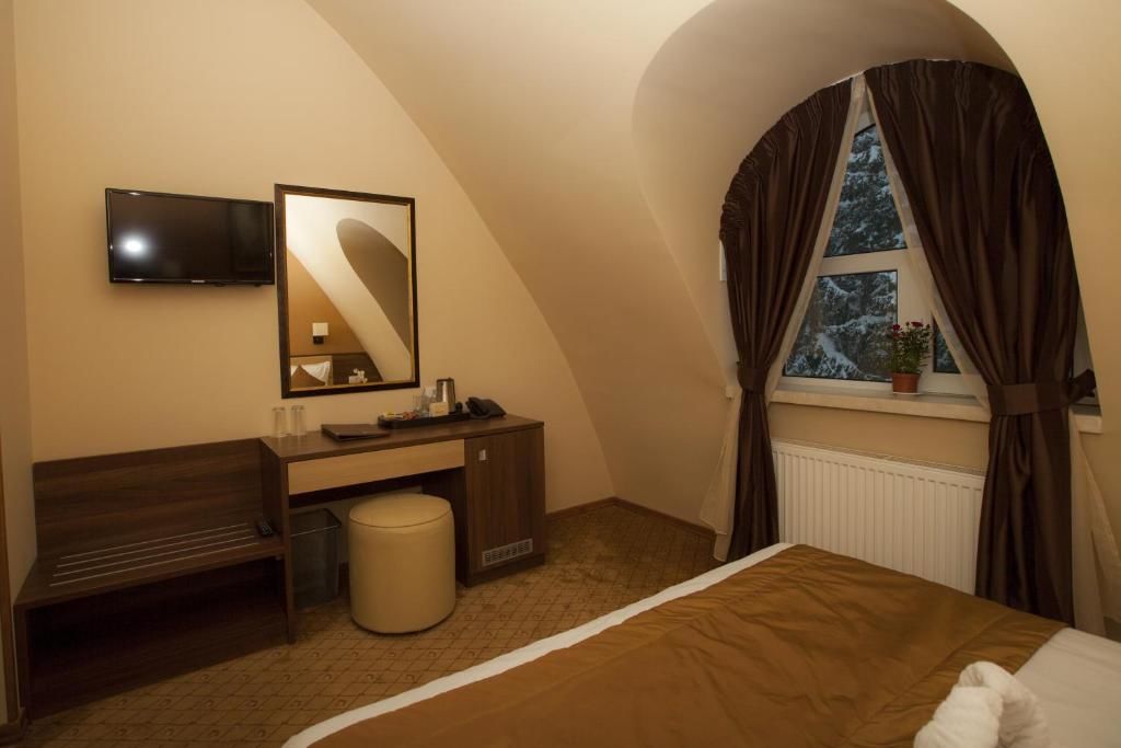Отель Family Hotel Saint George София